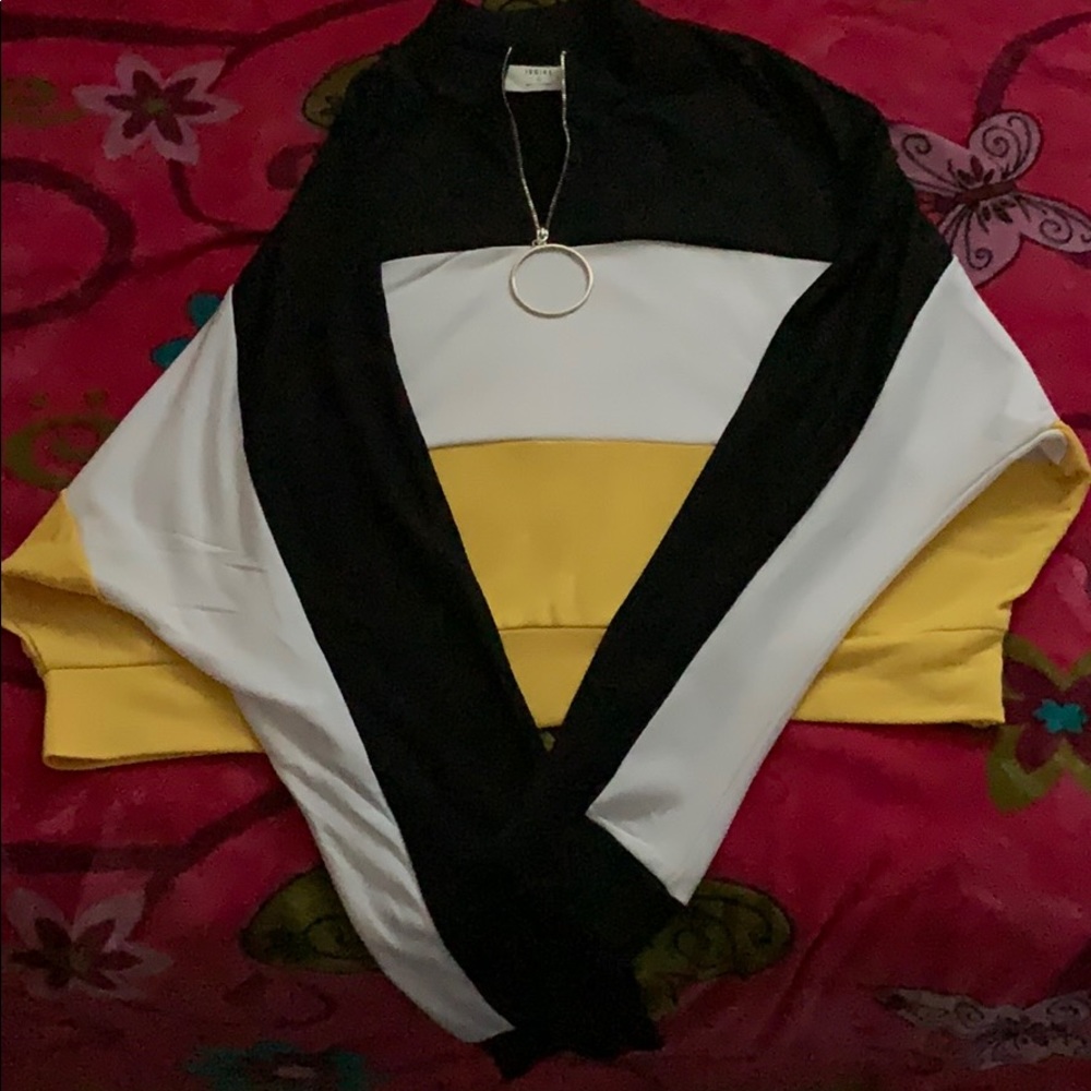 Yellow White and Blck Crop Top Sweater